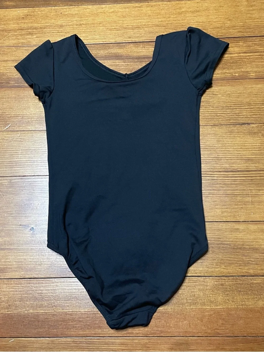 Danskin Black Short Sleeve Girls Dance Leotard Bodysuit Size 6